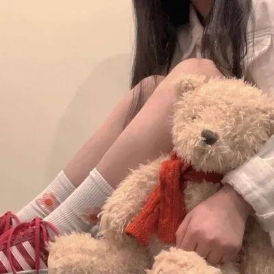 劳拉·马尔斯的眼睛